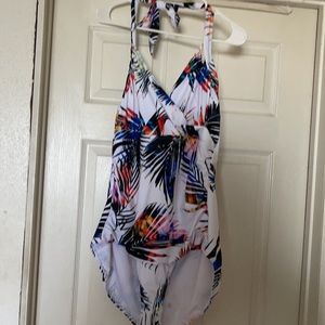 Brand new beautiful bathing suit. I took tags off but didn’t use it.